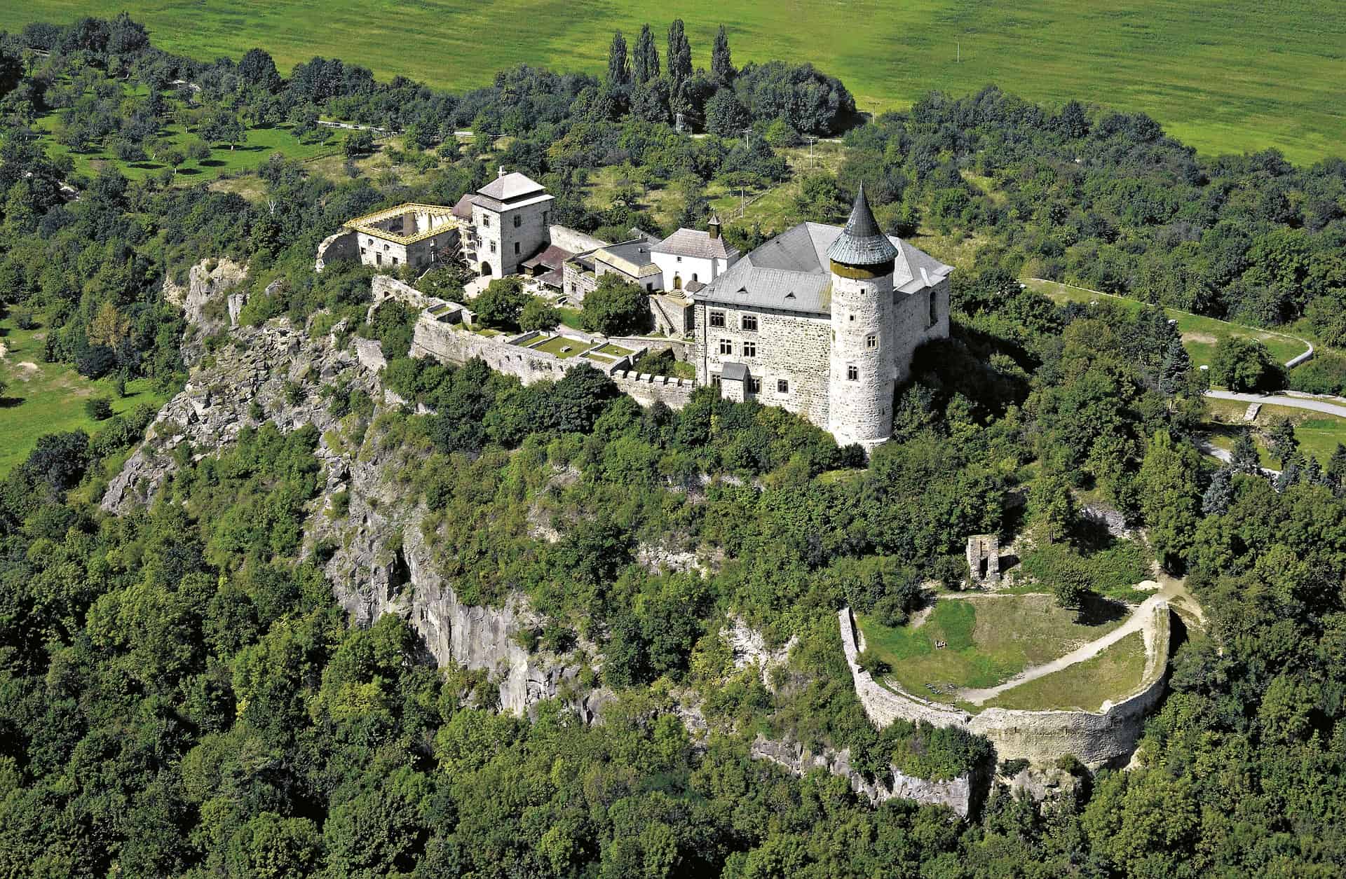 Czech Castles and Châteaus