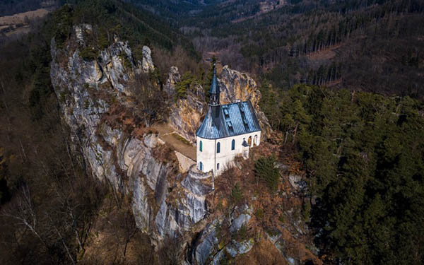 breathtaking places czech vranov
