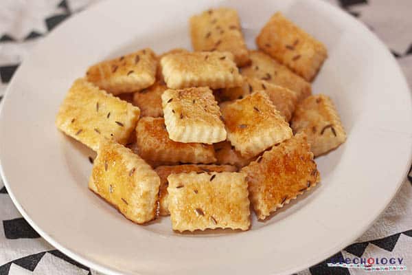 cheese crackers