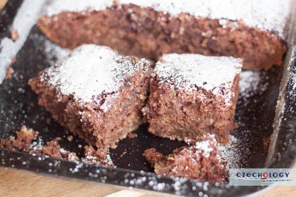 gingerbread-zucchini cake