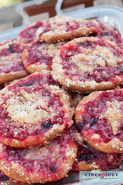 red currant koláče