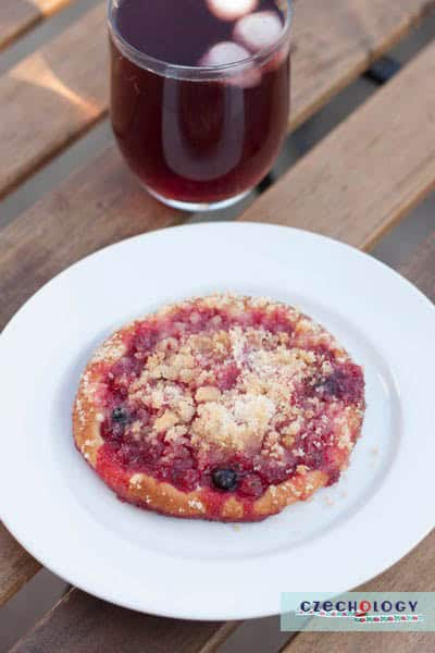 red currant koláče