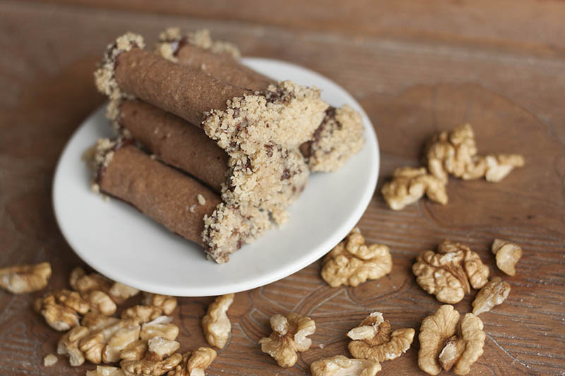 Walnut Rolls (Ořechové trubičky)