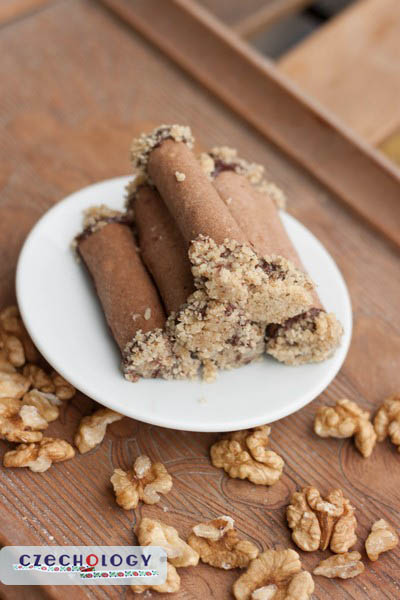 walnut rolls
