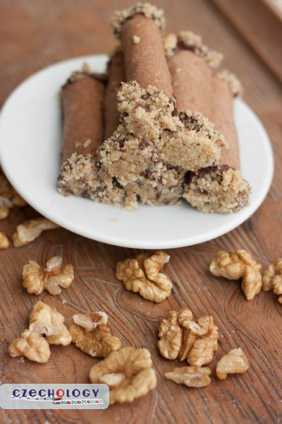 walnut rolls